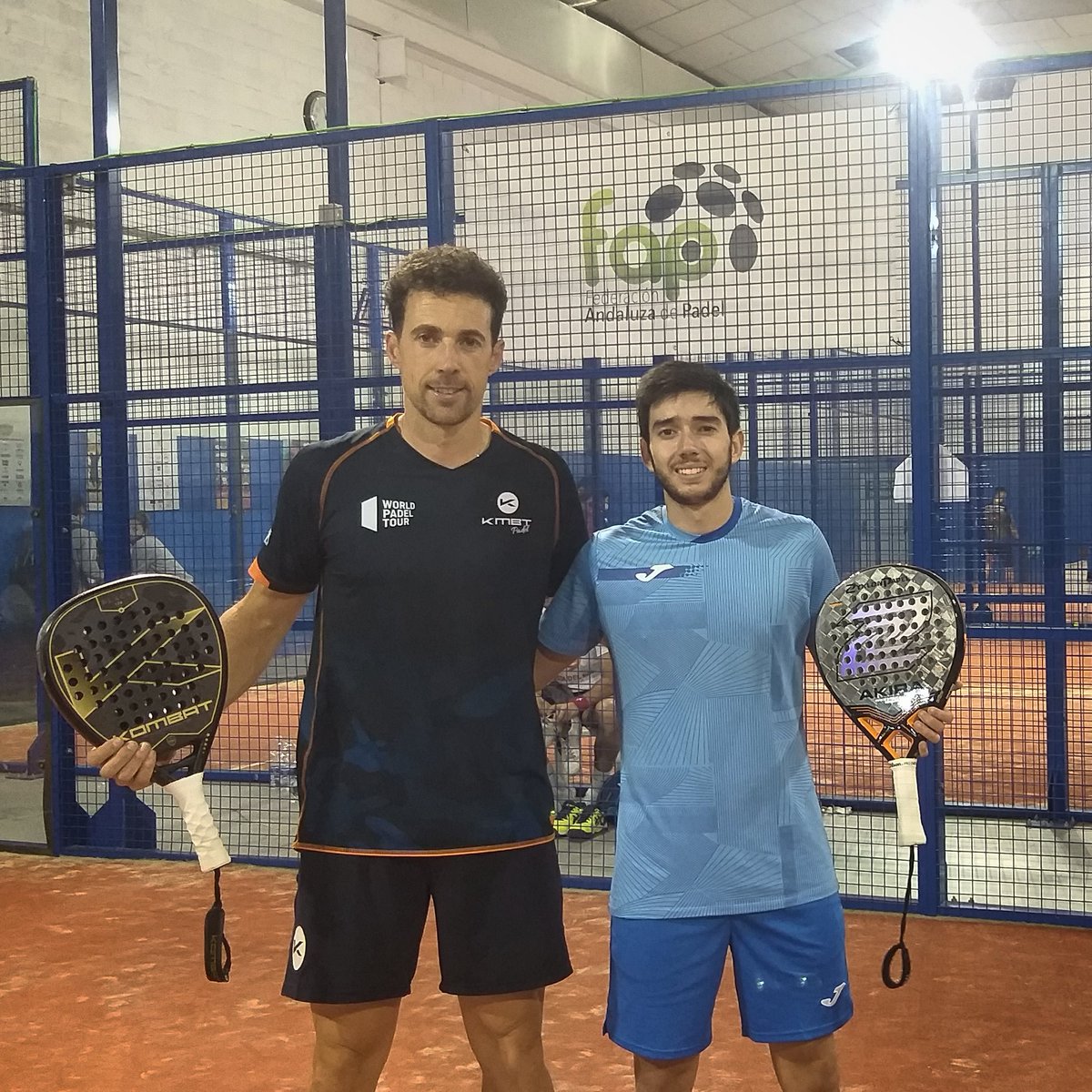 vamospadel's tweet photo. A las 16h será la final masculina del #ABS300Priego de la @faponline entre #MarioDelCastillo y #JaviPérez contra #FranGuerrero y #JairoBautista en el #IndoorPriego.
#vamospadel📷 https://t.co/UUeLxGZM4D