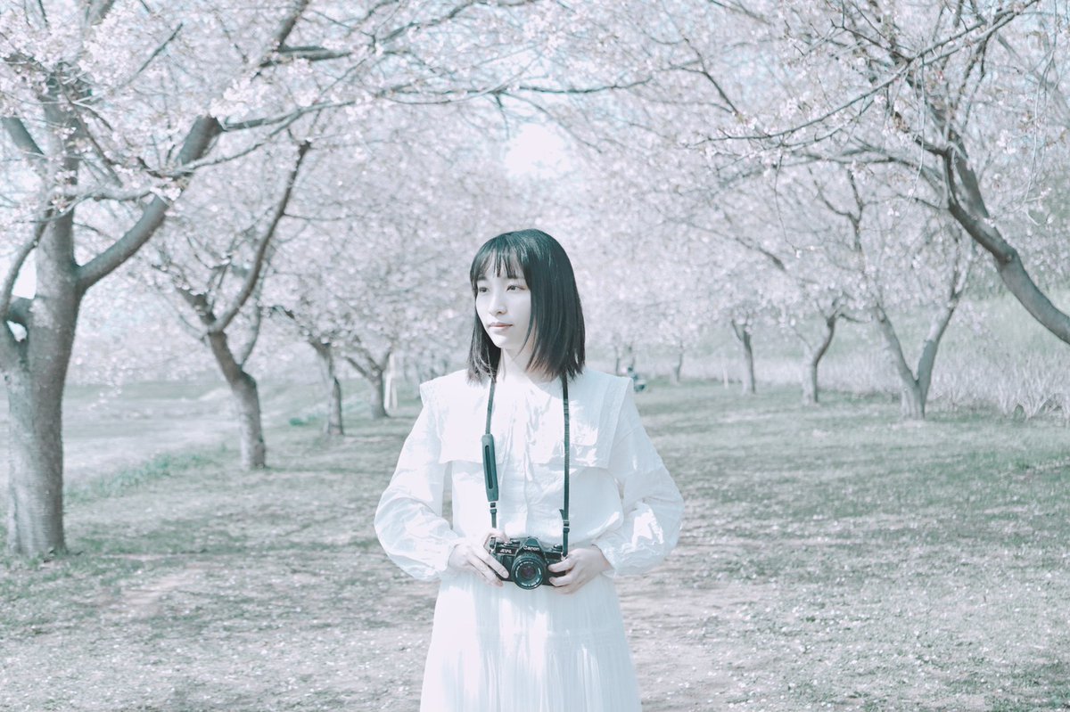saori1222301's tweet photo. #その瞬間に物語を #ポートレート #原石プロジェクト #美少女図鑑 #モデルプレス #Photo #cherryblossom #pinc #bulue #White
・3/29(月)20時〜22時
配信します。2時間。
今日もたくさん応援ありがとうございました☺︎︎♡︎♥︎
Photo by 高埜 志保さん https://t.co/eQXLpy78Fq