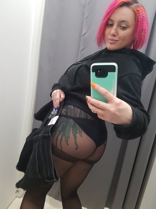 my hobby is shopping😊😊 https://t.co/JCvY8Gg3Su<a href="/tag/model"class="tags"><span>#model</span></a><a href="/tag/sexy"class="tags"><span>#sexy</span></a><a href="/tag/kiss"class="tags"><span>#kiss</span></a><a href="/tag/webcam"class="tags"><span>#webcam</span></a><a href="/tag/strip"class="tags"><span>#strip</span></a><a href="/tag/masturbate"class="tags"><span>#masturbate</span></a>