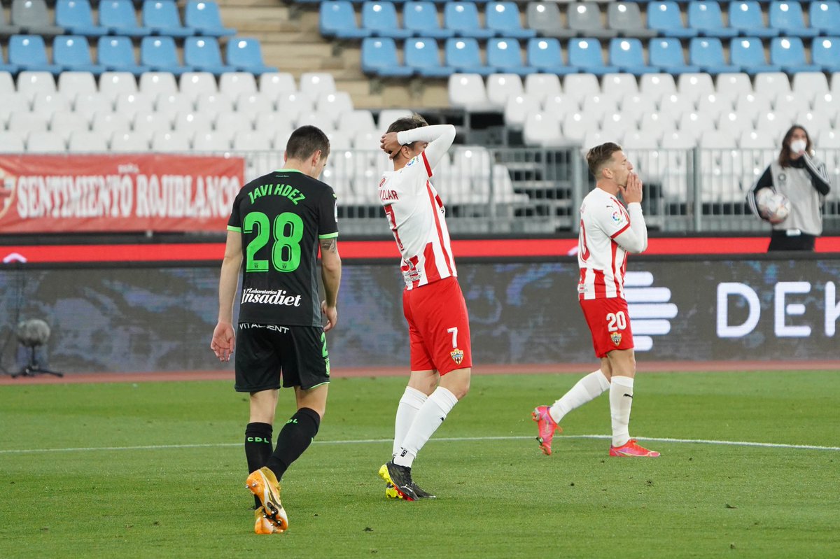 ivan_balliu's tweet photo. La rabia se transformará en motivación! Lo mejor esta por llegar os doy mi palabra! Todos juntos @U_D_Almeria ! #estesueñoesnuestro https://t.co/BcjVMfYHbP
