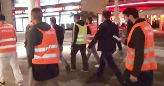 AntoineOUNSA's tweet photo. this is what #AngelaMerkle wants 
#Germany 2021
#Europe 
#London https://t.co/o3ZbJcMW31