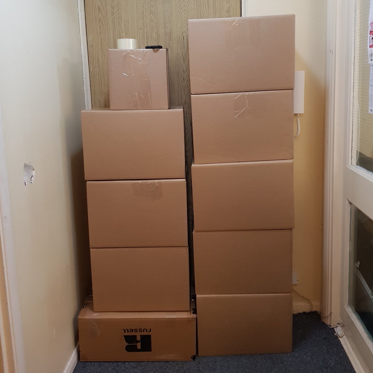 thiukorg's tweet photo. UPDATE: More boxes ready for DPD Collection.....
You can support us by making a donation https://t.co/qGmxAMKmvN
Thank you
#lovedoesnthurt #inspirehope #thevirtualfoodbankproject #thehopeinitiative #vouchersforrefugeinitiative #easterboxesproject https://t.co/zvBAhJ9vPf