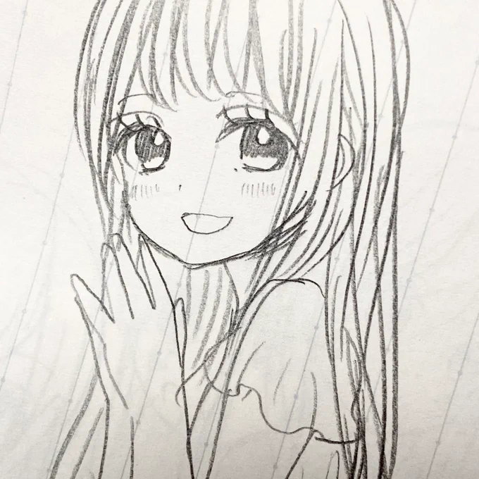 恐らく5年以上は前のものであろう落書きノートも出てきた。似たような女の子ばっか描いてるw潔く全部捨てたー! 