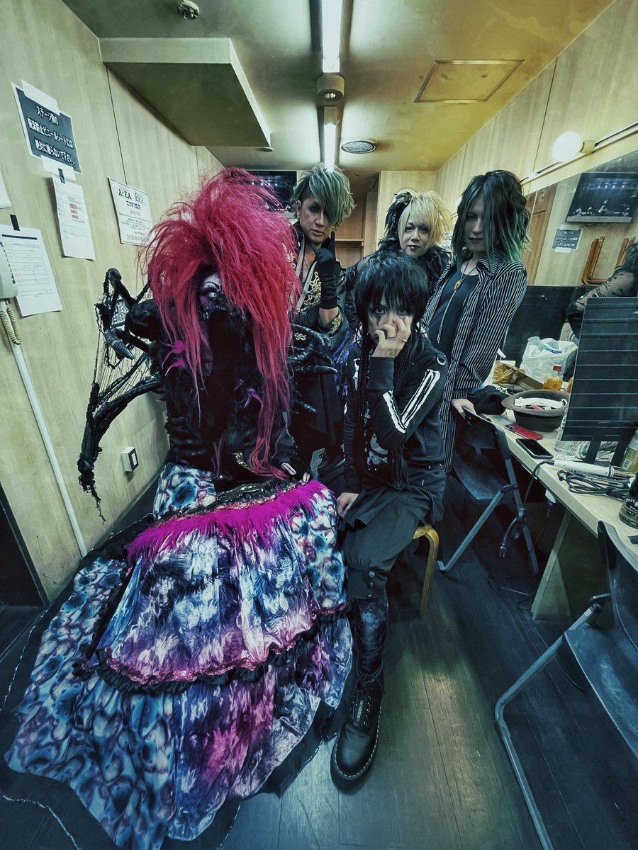 狂華 ◥(ฅº￦ºฅ)◤ (@PinkdrugK) / Posts / X