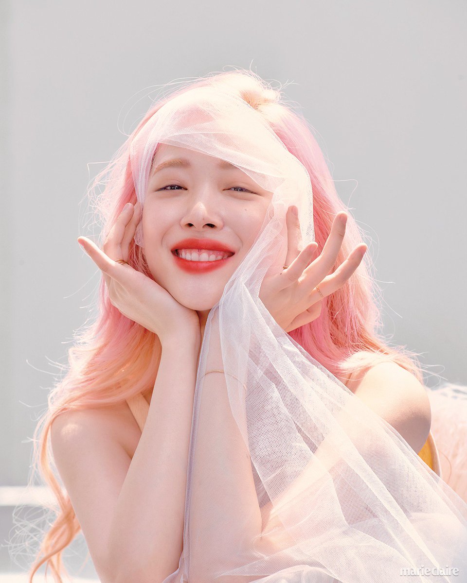 kpopnews2_'s tweet photo. 🎂 Hoje Sulli estaria completando 27 anos. 

Parabéns ao anjinho!
#HappySulliDay https://t.co/INgxWN9Xq0