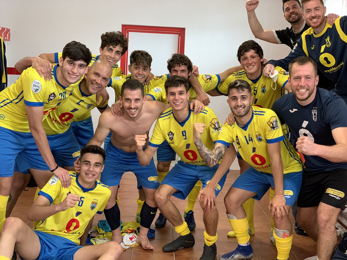 Lo volvimos a conseguir!!!! Final en San Roque <a href="/cdsanroquecadiz/">CD San Roque</a>  3- <a href="/CDJardn/">CD Ciudad Jardín</a>  4 (<a href="/miguellaresruiz/">Miguel Lares Ruiz</a>  3 <a href="/juanitosojo/">Juanito Sojo</a> 1)