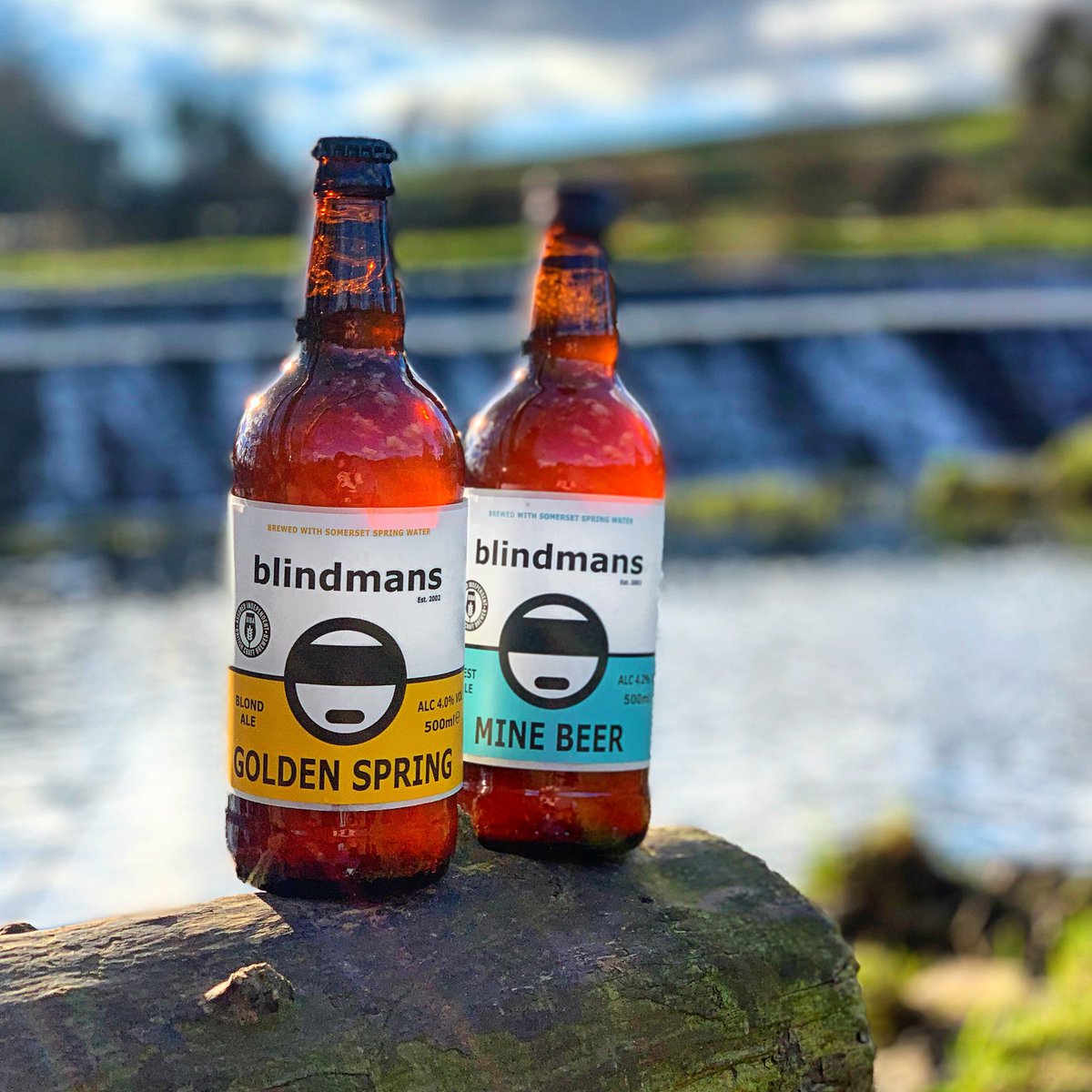 blindmansbrewer's tweet photo. Warmer days are headed our way☀️
A sunny drink with our friends is just what we needed! 🍻 
How will you be catching up with yours?

Visit our website to shop our March discounts while they’re still available!
#craftbeer #caskale #beer #beeroclock #microbrewery #somersetale https://t.co/Ejqgfgffib