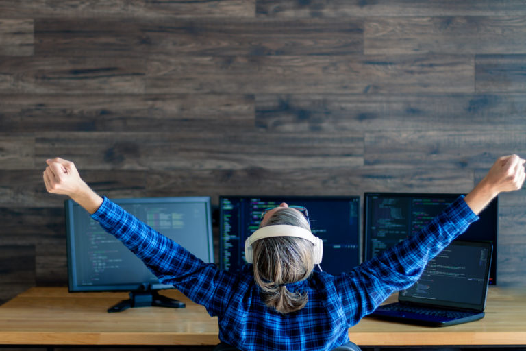 Dicedotcom's tweet photo. When searching for tech contractors who can work remotely, it’s key to run a fast, efficient, and focused hiring process. https://t.co/Dy8Ux85GEQ #remotework #wfh #workfromhome #techcontractor #tech https://t.co/42J5kxd77C