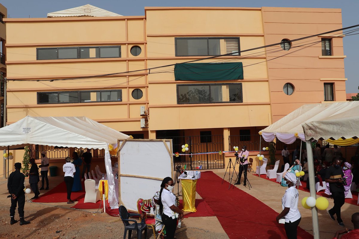 date_africa's tweet photo. 🇲🇱Mali : Le 16 mars 2021, a été inauguré par le ministre de l’enseignement supérieur et de la recherche scientifique, un laboratoire ultramoderne qui portera désormais le nom du feu Pr. Ogobara K Doumbo, à l'USTTB

#utdamali #utdainfo #utdaafd #usttb https://t.co/FnQTzVg7CW