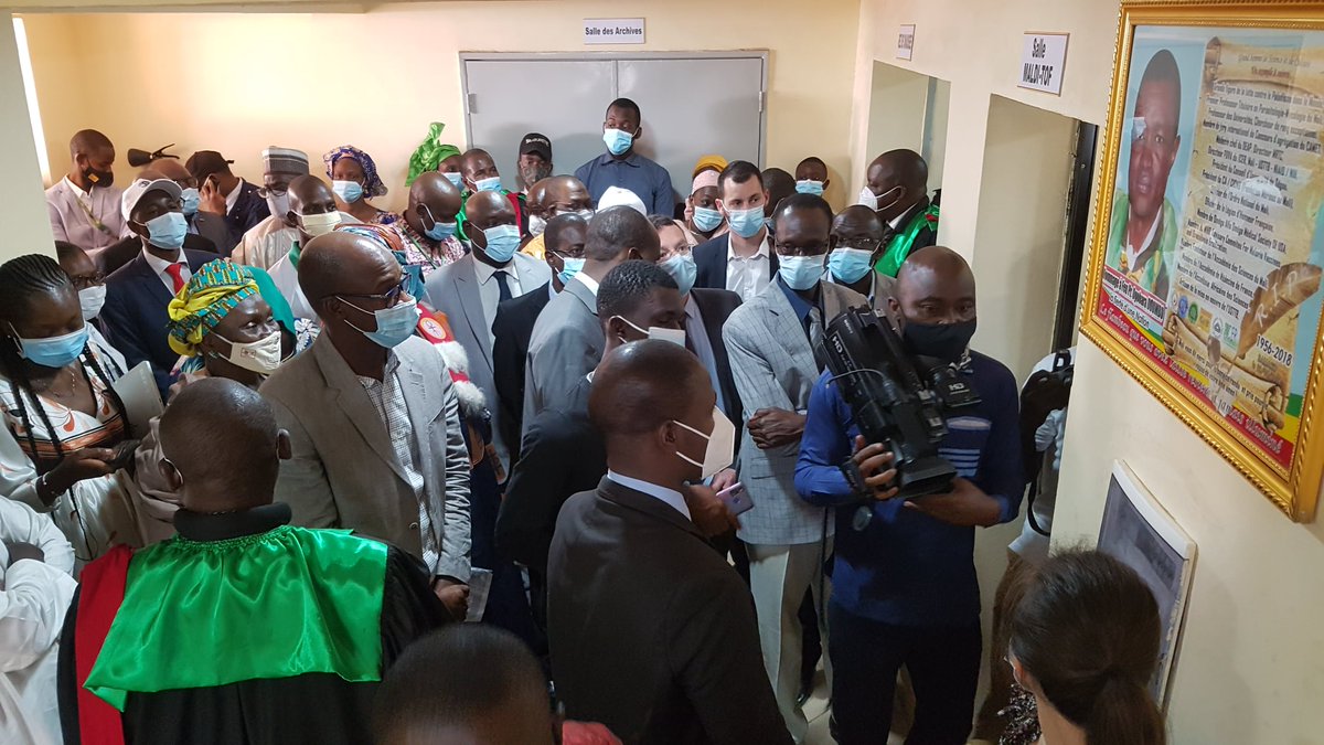 date_africa's tweet photo. 🇲🇱Mali : Le 16 mars 2021, a été inauguré par le ministre de l’enseignement supérieur et de la recherche scientifique, un laboratoire ultramoderne qui portera désormais le nom du feu Pr. Ogobara K Doumbo, à l'USTTB

#utdamali #utdainfo #utdaafd #usttb https://t.co/FnQTzVg7CW