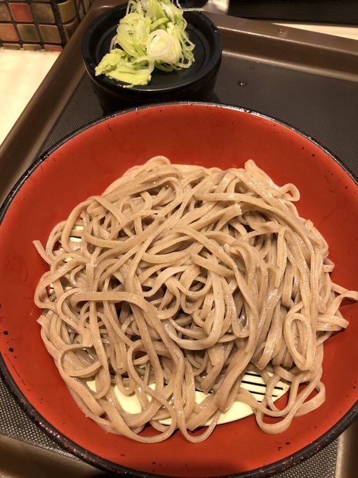 スネ夫声優 テレ朝ドラマ出演 T Co Mnahnzsi6o ドラえもんのスネ夫役などで知られる声優 関智一が 4月15日放送スタートのテレビ朝日系ドラマ 桜の塔 に出演する 警視総監の座をめぐる出世バトルの物語で 捜査一課長役 出演が決まった関は ドッキリ