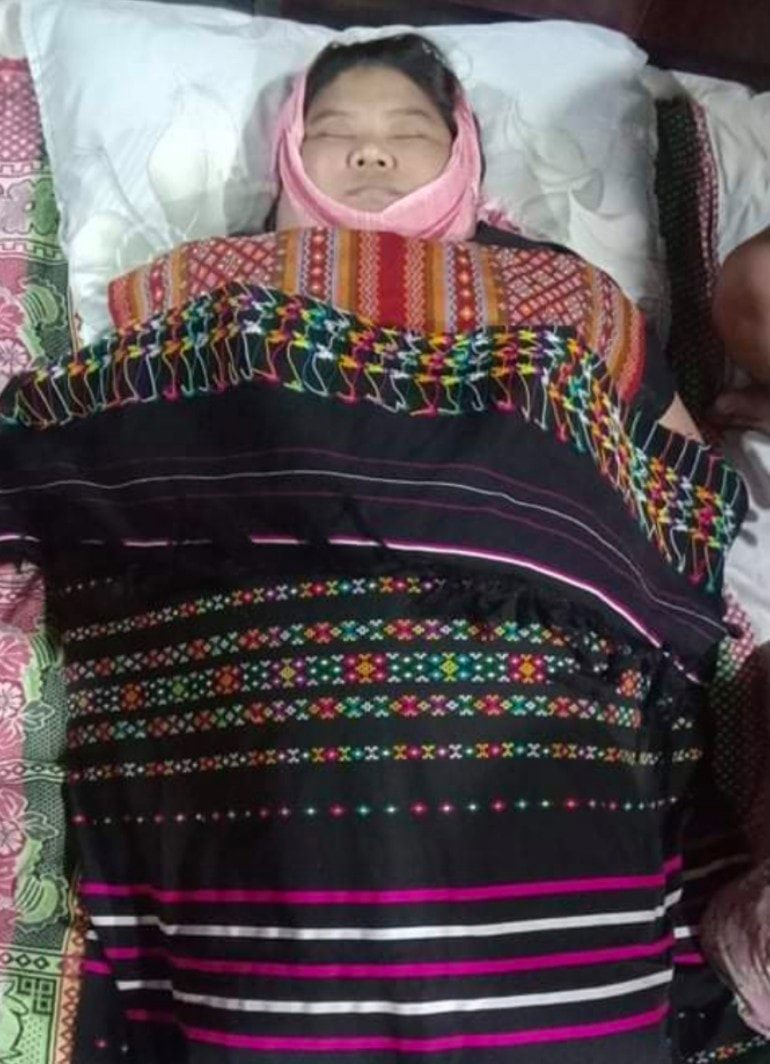 IrrawaddyNews's tweet photo. Activist Ma Ah Khu, 37, was killed in a crackdown on protesters in Kale Township, #Sagaing Region, on Sunday afternoon. She was shot in the chest. She was a women’s rights activist and led a civil society group, Women for Justice, which helps abuse victims. (Photo: CJ) #Myanmar https://t.co/0kcw6jurV2