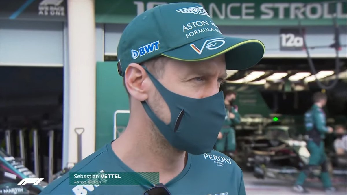 sebvettelnews's tweet photo. Seb about the penalty: "We're already quite far back so it doesn't make a difference". 

#BahrainGP 🇧🇭 #Vettel https://t.co/n1kNE08VRq