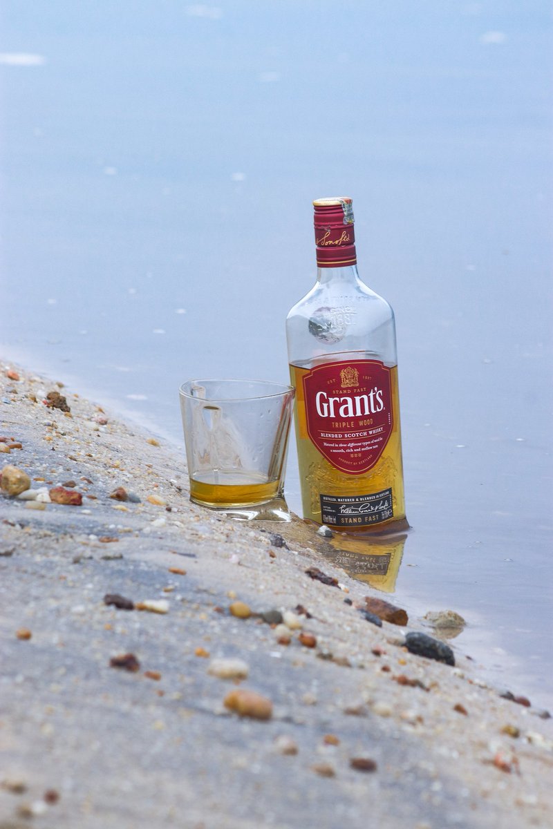 landrytoukam92's tweet photo. S U N D A Y ⛅⛅⛅ M O O D
#GrantsWhisky #TripleWood #TripleGood https://t.co/xEOCn4OTzM