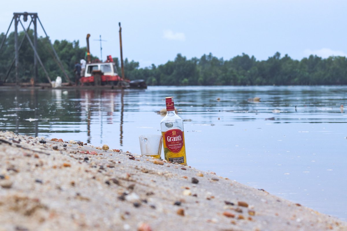 landrytoukam92's tweet photo. S U N D A Y ⛅⛅⛅ M O O D
#GrantsWhisky #TripleWood #TripleGood https://t.co/xEOCn4OTzM