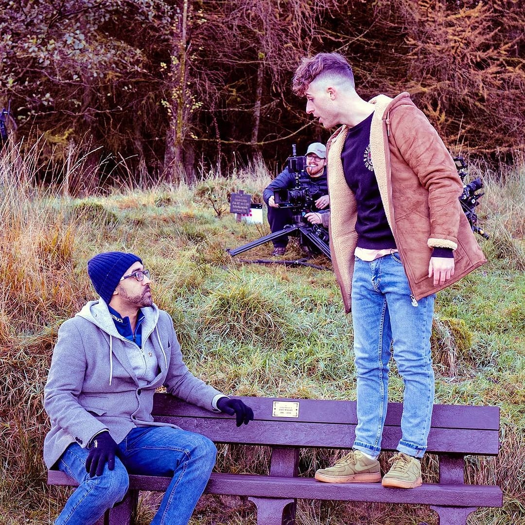 MIDDLEMEN tweet media