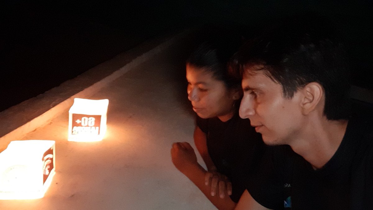 REC_Bugre's tweet photo. Así celebramos en @REC_Bugre la #HoradelPlaneta2021 #LaHoraDelPlaneta 
Contagiémonos de buenas acciones por nuestro planeta.💚🌎🌱 https://t.co/kBcgDVHuXx