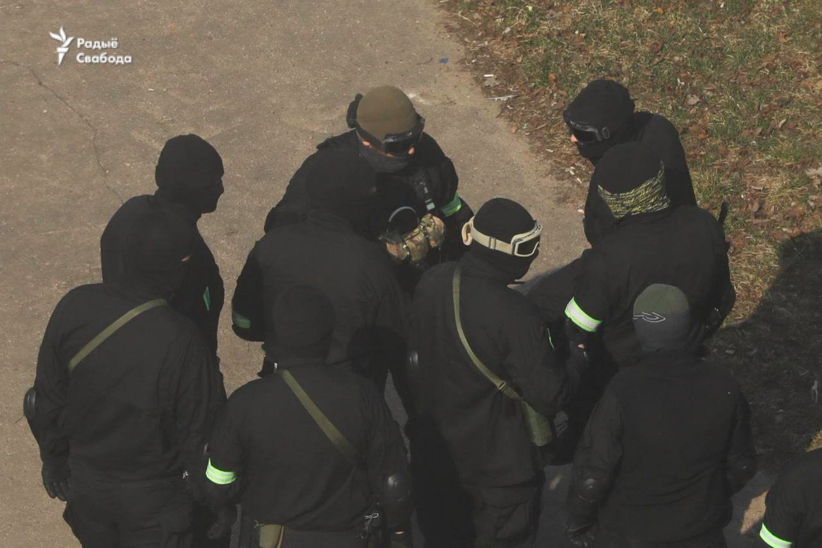 According to <a href="/viasna96/">Viasna</a>, more than 245 people were detained in Belarus on March 27th. Repressions are only escalating. Let's support Belarusians fighting for democracy &amp; freedom. Impose sanctions. Provide help for independent media, repressed people &amp; workers.
#StandWithBelarus