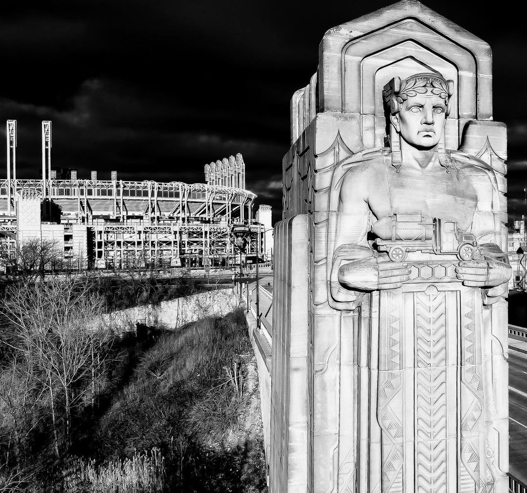 So cool! This black and white photo of one of the Guardians of Traffic is incredible.  ❤⚫⚪

Photo: <a href="/digital504/">Andy</a> on Instagram