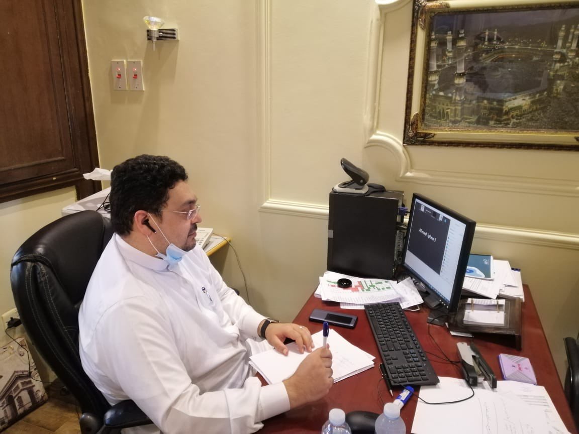 oorttyui's tweet photo. #تعليم_جدة 
#مكتب_التعليم_بالنسيم

الاجتماع الافتراضي بين إدارة المدرسة وأولياء امور الطلاب عبر تطبيق الزوم. https://t.co/J95hTIg4zj