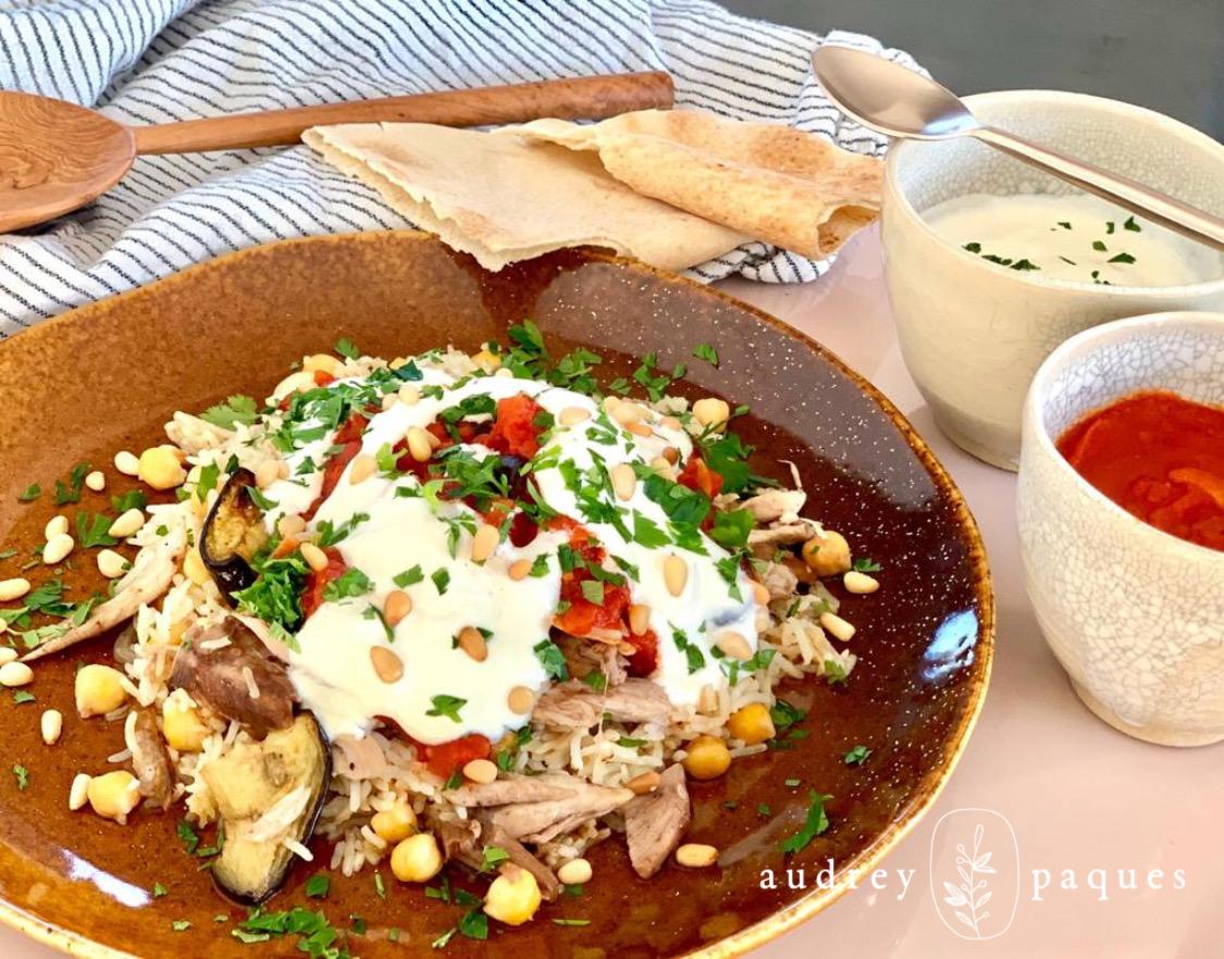 kaatskitchen's tweet photo. Kaat's Kitchen kookt komende week voor zaterdag 3 april!
Klassieker van Kaat; Libanese kip fattee.
Info/bestel: https://t.co/DV491XesgD https://t.co/lhhaXcj7ZF
