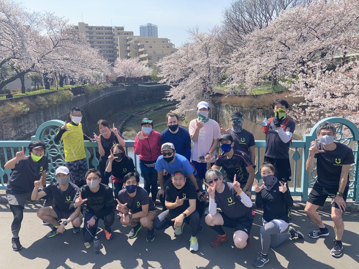 LetsBeerWorks's tweet photo. 土曜日のお花ランニング！
お天気も桜も最高でした❣️
Facebookのアルバムに全部の写真載せましたので、ご自由にお使いくださいませ〜🍻
次回は4月の後半あたりを計画しています🏃‍♂️ https://t.co/MepBH1n6LR