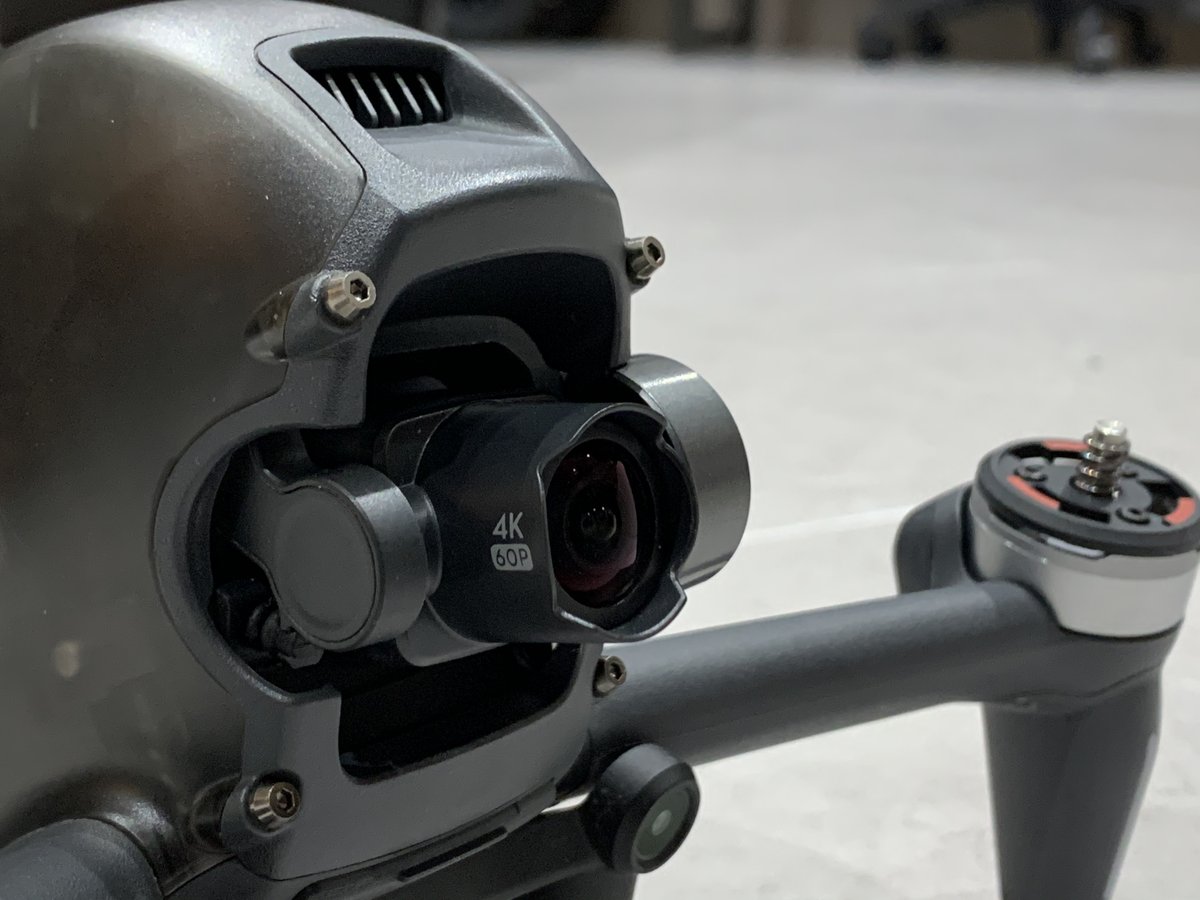 landscape_jpn's tweet photo. DJI FPV 国内正規品再入荷！今なら即納可能です！
FPVコンボ、フライモアキット、バッテリー、なども在庫ございます。
https://t.co/VMfOu6JH0W

#DJI #FPV https://t.co/T4aHcH28Vr