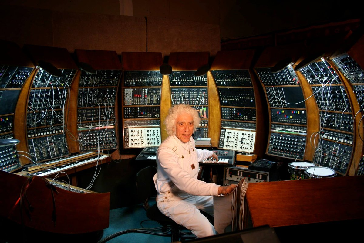 RIP modular synthesizer pioneer Malcolm Cecil.