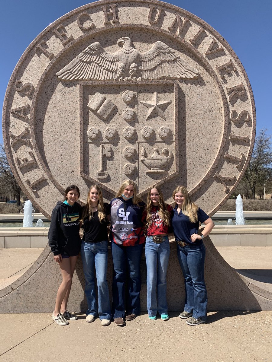 SVFFATX's tweet photo. We had a great time on our CDE Road trip! We traveled over 1,000 miles, ate way too much whataburger, and learned so much along the way! We had teams place in the top 10 and top 20 teams at each event we attended, with at least 200 teams in attendance at each contest! Way to go! https://t.co/FdLXks6cX9