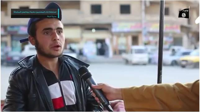 royblackoncrack's tweet image. The first sign of weakness of ISIS was when they started padding out their videos with random street videos #waswas