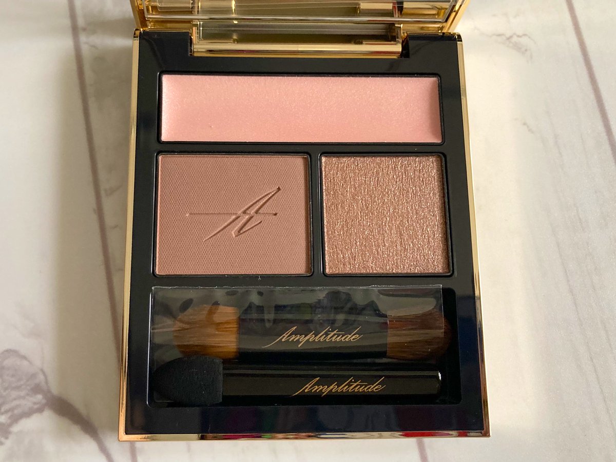inu_ppi's tweet photo. ずっと買おう、、買おう、、と先延ばししていた…

Amplitude 様🥺💓
コンスピキュアスアイズ 02
ピンクベージュ🌷

デートに仕事、どんなシーンも決めてくれるアイシャドウだ🤤💓

桜が咲いている今にピッタリなカラーです🌸

#コスメ購入品 https://t.co/nPqaUp6pEG