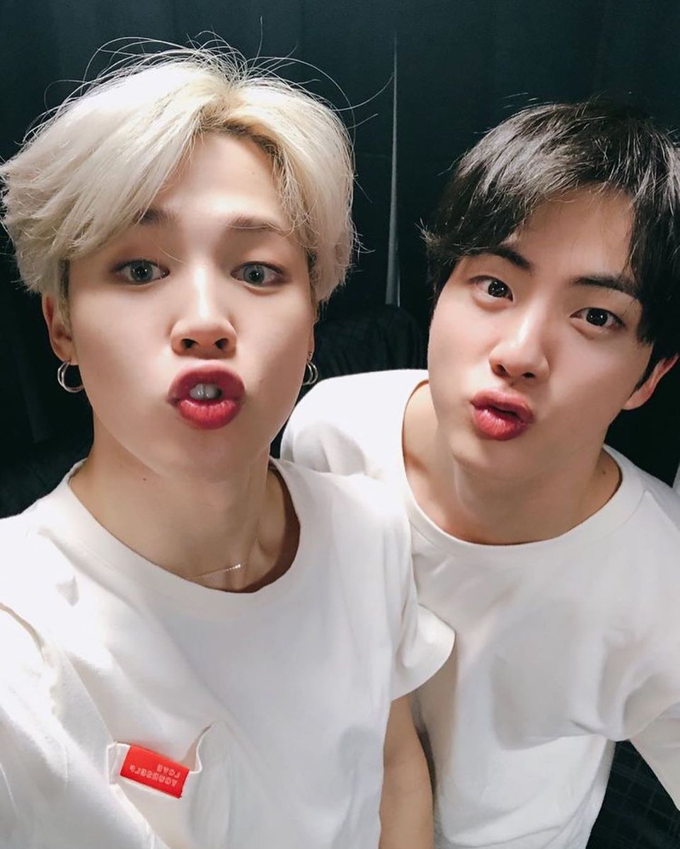 jm_bts95's tweet photo. ジンチムコンビが1番好きなんだー！
本当に癒しなんだよ😍

#BTS #찜n진 #ジンチム https://t.co/v88EqM7UNl