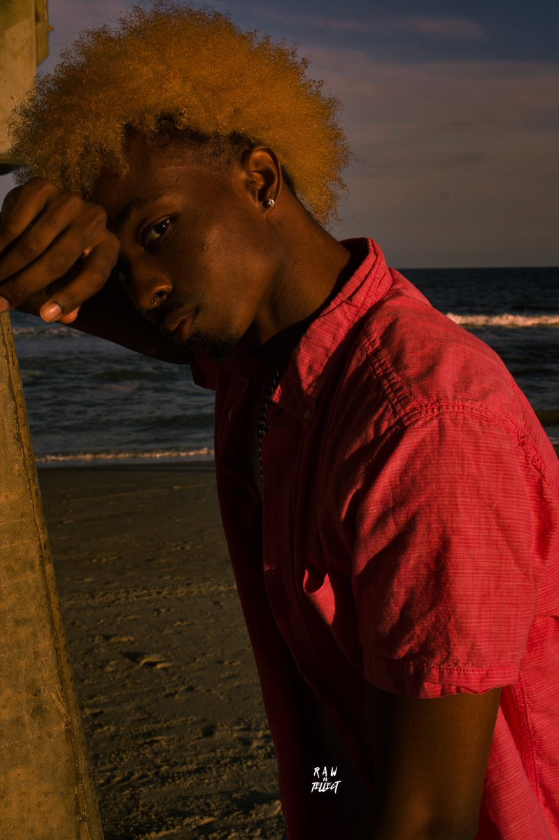 KJshotitFirst's tweet photo. 🌴💕 Sorbet Sunsets ☀️ 
•
•
•
Ft model: @Long_Live_JAB 

#TybeeIsland #Sunset #MaleModels #BlackBoyJoy #SunnyDaze #SSU #BOOKRAW #RAWNTELLECT https://t.co/ML1f0Cf5xy