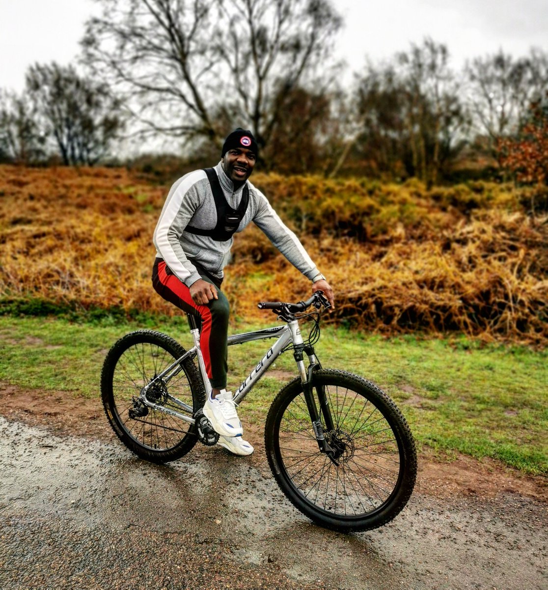 ActiveApril1's tweet photo. The Great Outdoors! #MarchMovers 🚲 https://t.co/8XItJbICSi