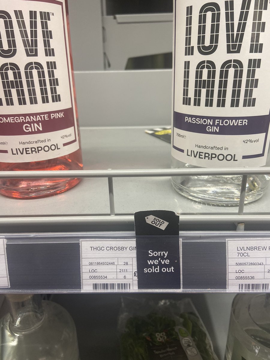 Great to see some top drawer handmade gin in my local <a href="/coopuk/">Co-op</a> but they clearly need to increase thier stock levels 😉 <a href="/handmadegin/">The Handmade Gin Company</a>
