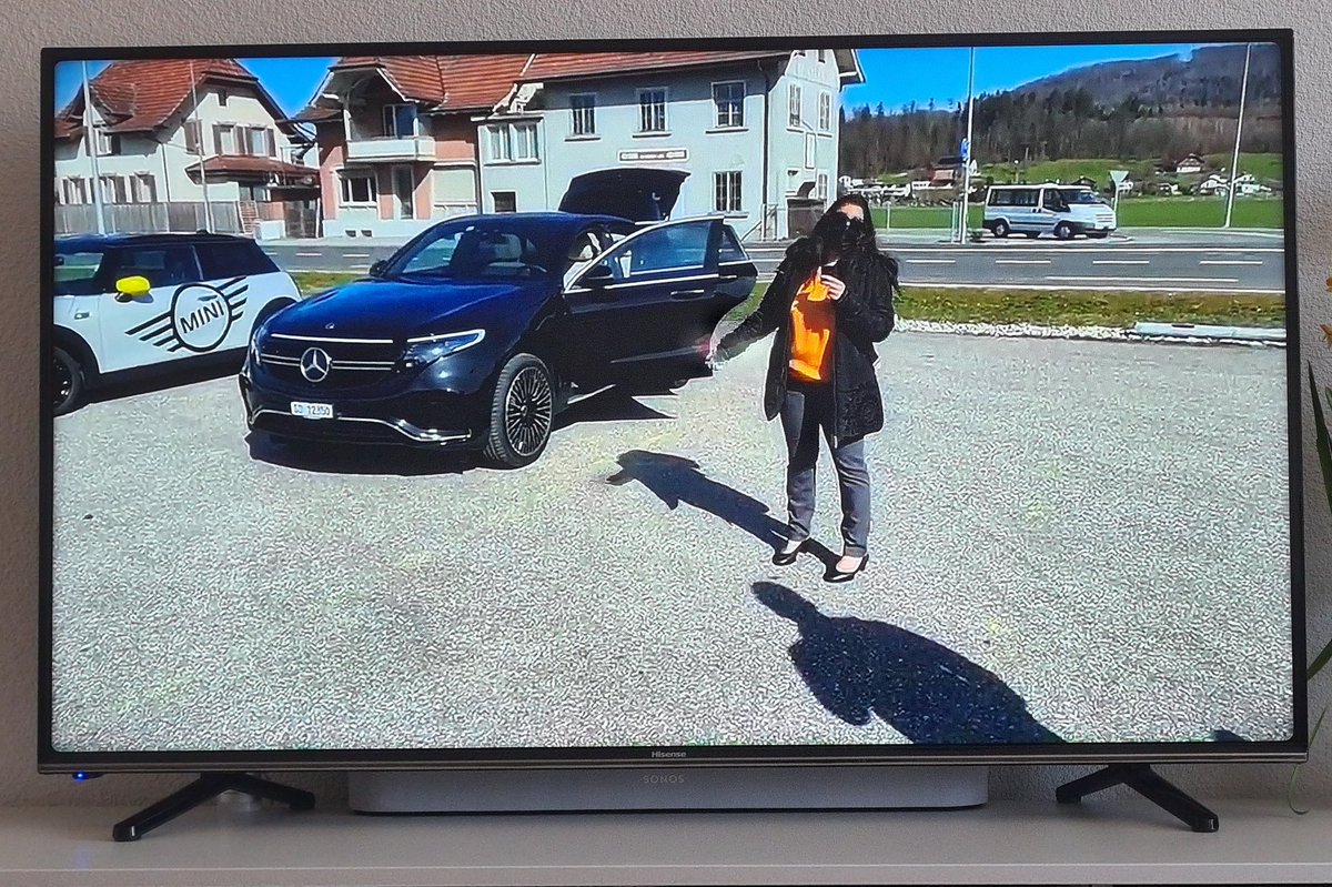 simonbutscher's tweet photo. @technikblog_ch Danke Hans und @jcfrick 👍👏 Als Bärner ist JC schon etwas ein schnell Schnurri 🤣😂 #SBBGreenClass https://t.co/LU5tf2Cxfp