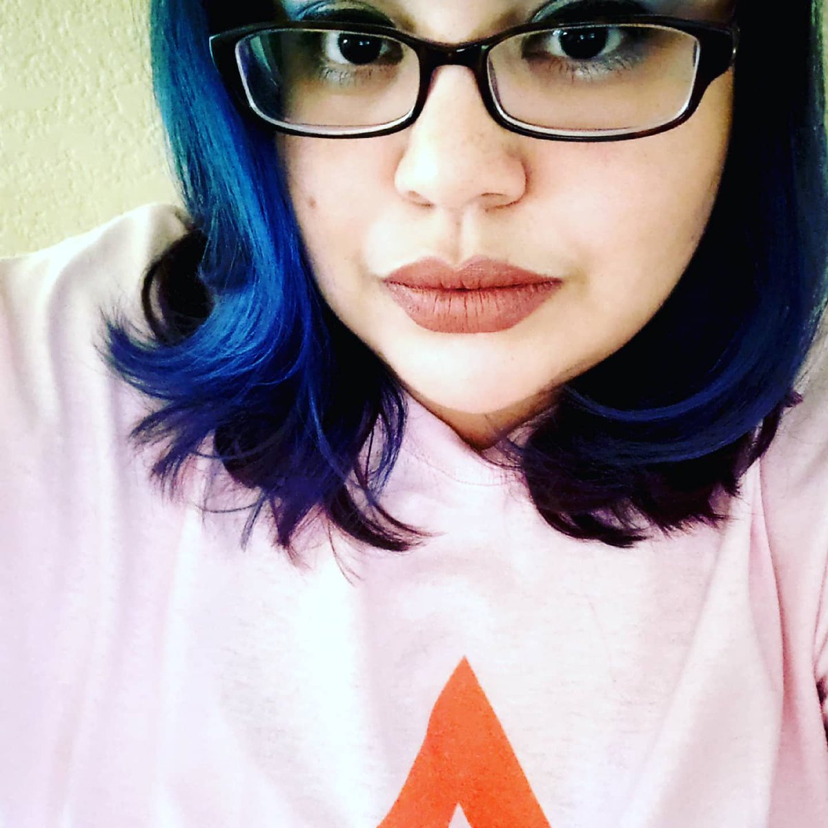 kiranafiore's tweet image. I'm officially affiliates with @arraygamingco checkout thier clothing line using my 
Referral URL: arraygaming.com/?ref=kiranafio… 
and checkout with my Referral code: kiranafiore for 10% off!

#arraygamingco #PSO2GLOBAL #twitchstreamer #twitchaffiliate