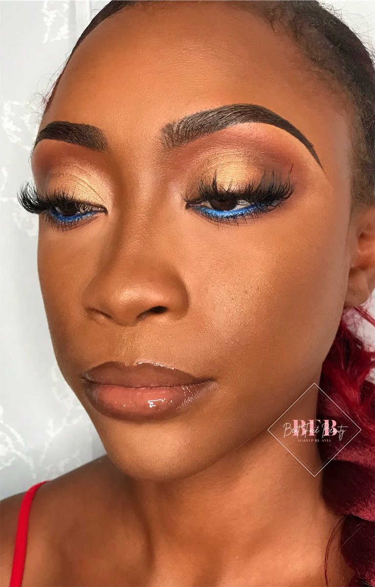 _BeatFaceBeauty's tweet photo. Soft glam Sunday β¨π
.
.
.
#freeportmua #bahamianmua #caribbeanmua #softglam #makeuplife #makeuplover #neutralshadows #popofcolor #makeupforblackwomen #undiscoveredmuas https://t.co/ulBV4Uk2QQ