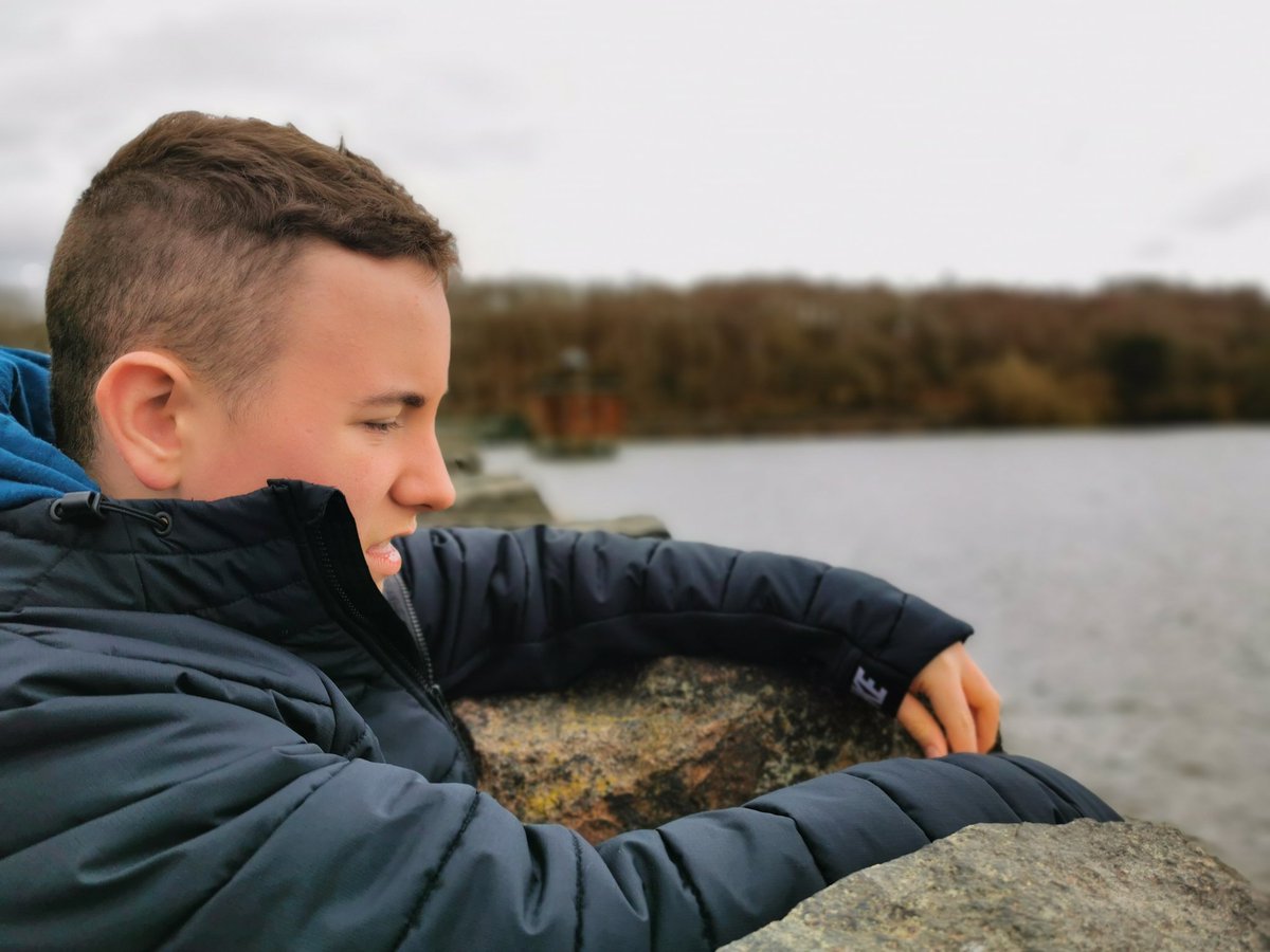 ArchiesAutism's tweet photo. Archie loves looking out over the water at Swithland Reservoir. #AmazingArchie https://t.co/xxat8Rr4PS