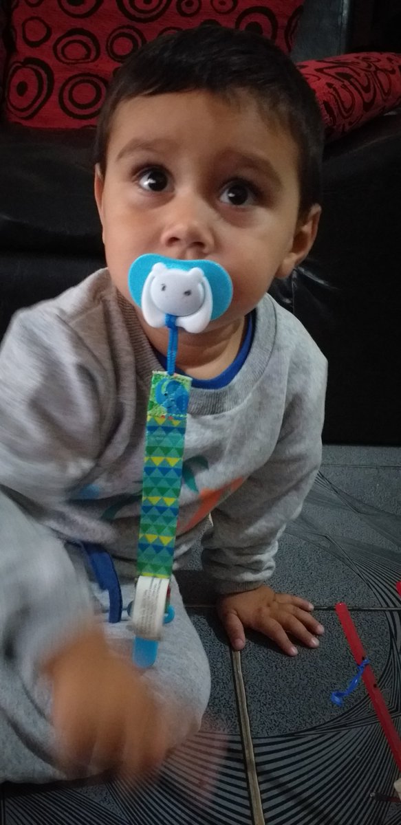 cisternaadrian1's tweet photo. Hola buen día chicos de @MorfiTelefe #LaPeña 
Acá desde 🏠 ,con la visista de mi Sobrinito #Noha , estamos esperando mi chinito lindo @@Lucianopereyraoficial 
Quisiera el tema #TuMano 
Saludos les manda la Flia #Cisterna https://t.co/9Vp6cAIjKE