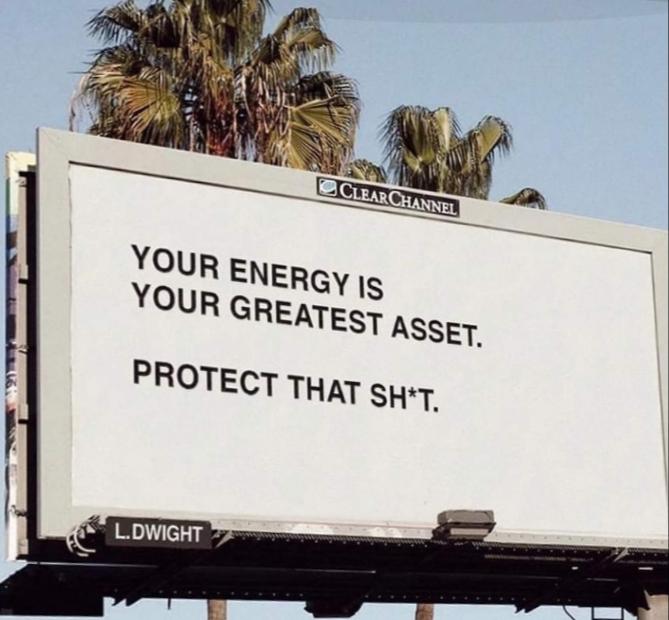 Moni5010's tweet photo. This is funny!...but also true. #clearchannel #ads https://t.co/bcIG31c1KS