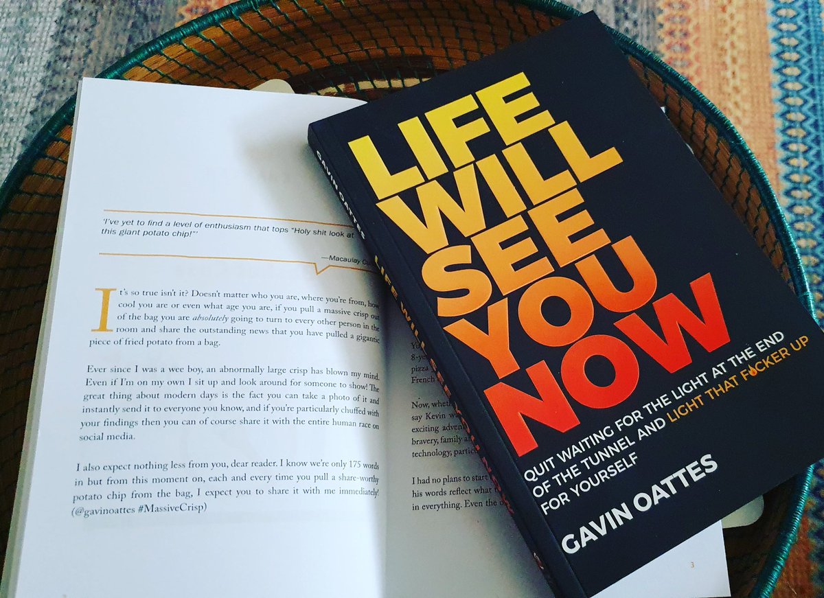 cdlucky13's tweet photo. 📚 Excited to finally start reading @gavinoattes book. Been a tough week. #SundayReads as a distraction coming up. 📖

#SundayReads #wellnessjourney #sundayfeeling🌦 https://t.co/jIza5uXD41