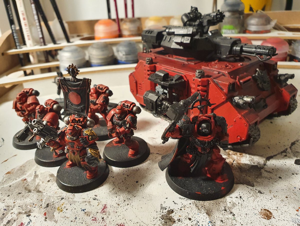 LennyExperiment's tweet photo. Blood Angels weekly update. Mostly just progressing already WIP models, primarily the Baal Predator hull #warhammer40k #gamesworkshop #warhammercommunity #paintingwarhammer #adeptusastartes #spacemarines #bloodangels #imperium #terminatorcaptain #tacticalsquad #baalpredator https://t.co/VM07c5poVw