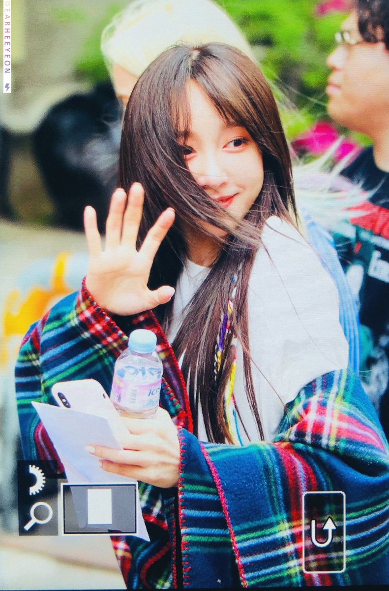 hourIyhani's tweet photo. #하니 #HANI https://t.co/U6E517jNvt