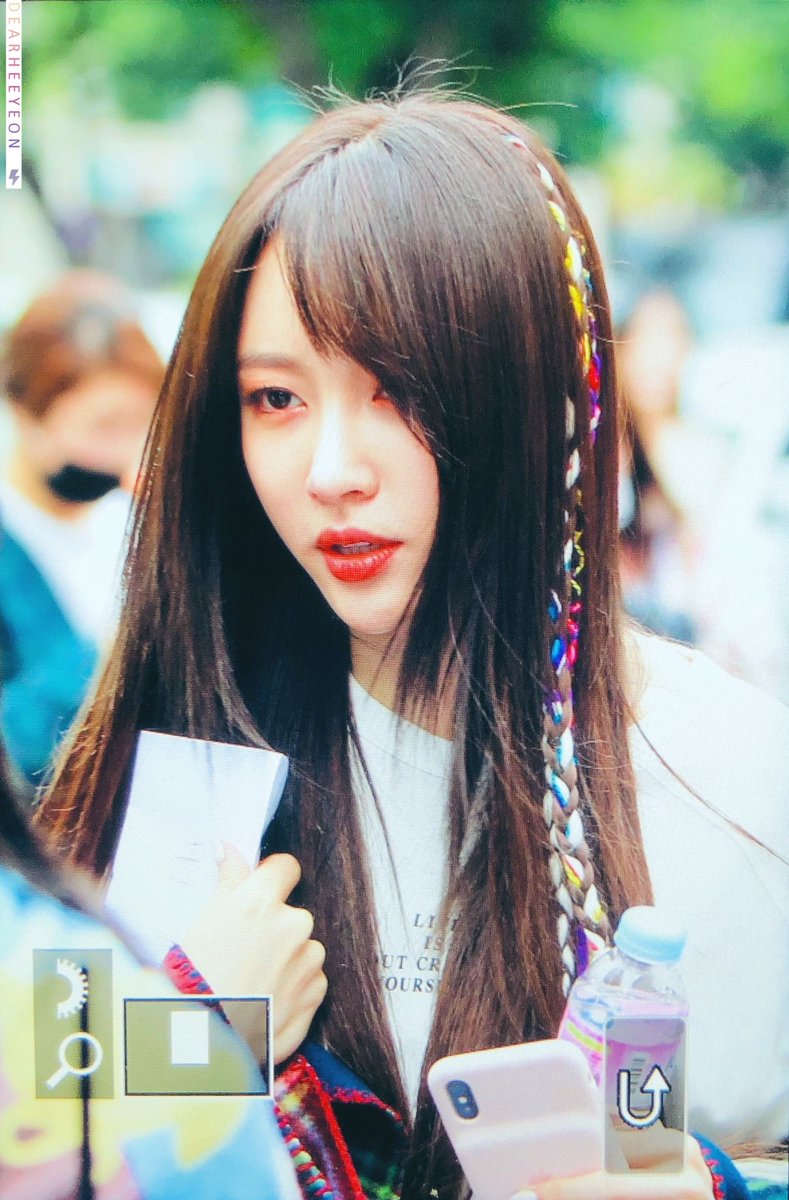 hourIyhani's tweet photo. #하니 #HANI https://t.co/U6E517jNvt