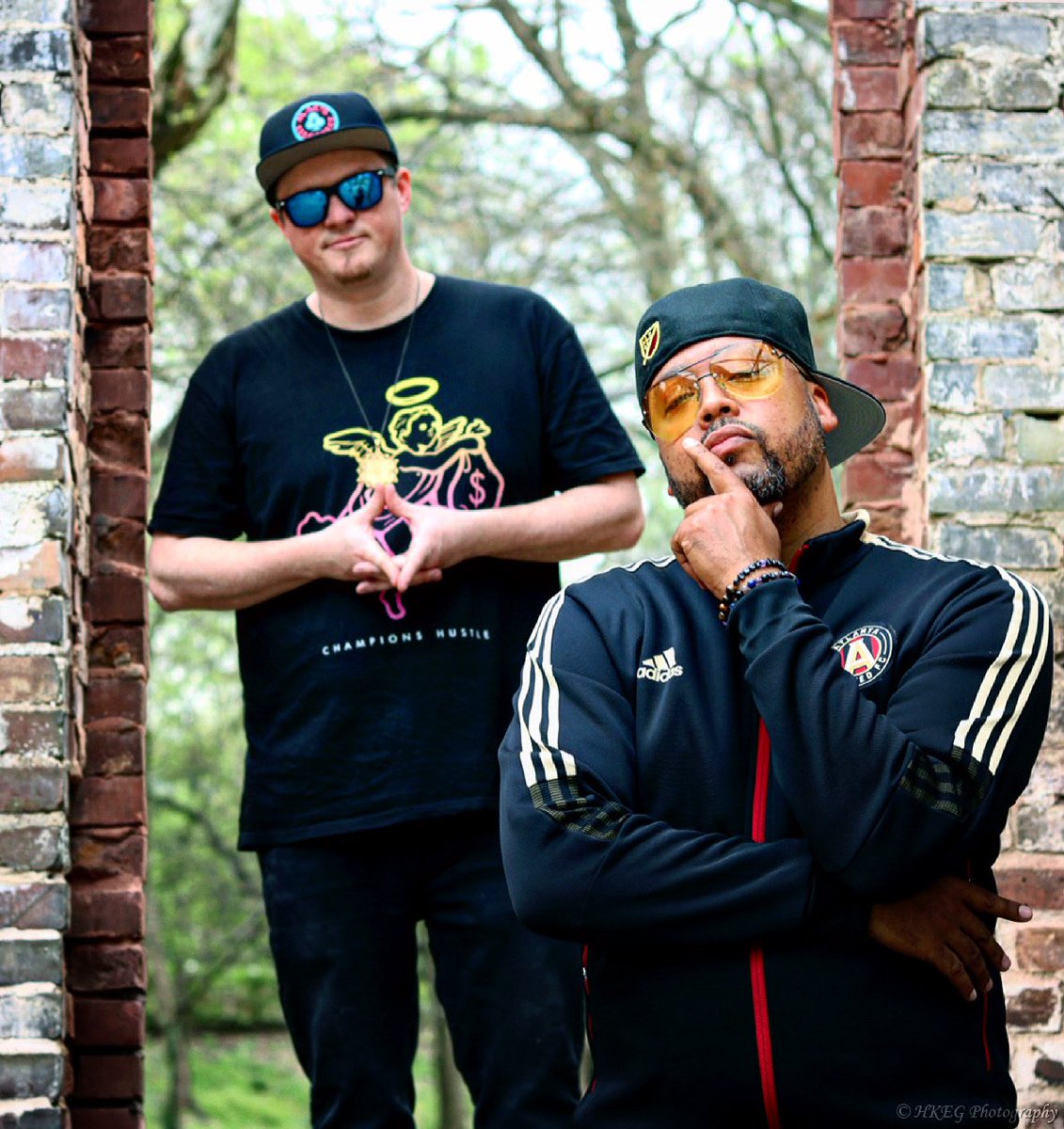 HKEGconnected's tweet photo. #HKEG: Have you been wondering what @jawzoflife is up to? 🤔

“The Swarm” is coming! 🎤🎶🐝 #SpeakLife

#JawzOfLife is back with a NEW SINGLE/VIDEO &amp; EP, produced entirely by @Mr_Enok! Available soon on your favorite digital platform. 📲💻📻

#TheSwarm #Champ #MrEnok #HipHop https://t.co/zwEYxwbNqi