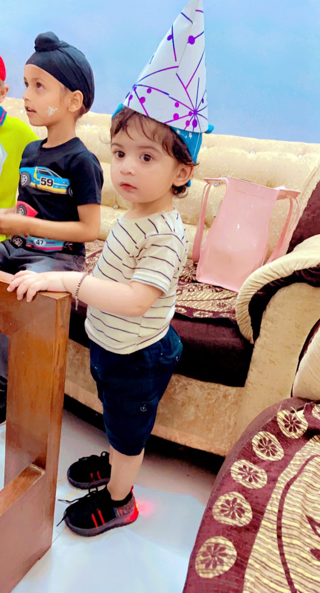 sardarnideep2's tweet photo. Chill mode😁🦋🌸 #rehmatbatth #sardarnideep #MommysBoy https://t.co/WBOgTdI20q