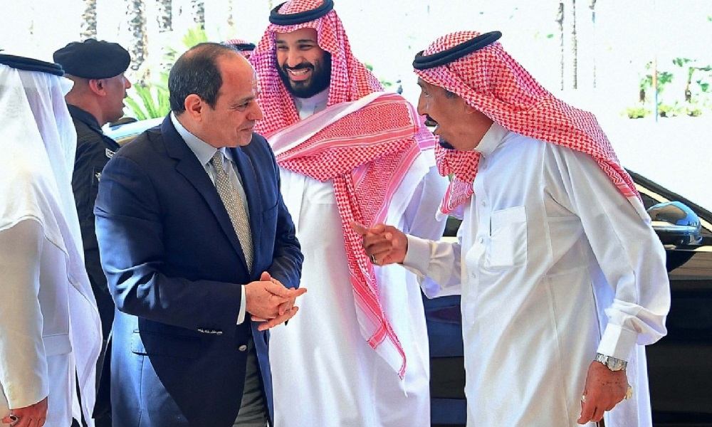 #كلنا_معك_يا_مصر قالها قبلنا و الدنا #الملك_سلمان عام 2016 و نعيدها اليوم في 2021 🇸🇦💚🇪🇬
.
.
لمصر في نفسي مكانة خاصة، ونحن في المملكة نعتز بها، و بعلاقتنا الاستراتيجية المهمة للعالمين العربي والإسلامي، حفظ الله مصر، وحفظ شعبها.
.
الملك #سلمان_بن_عبدالعزيز "حفظه الله وأيده بنصره".