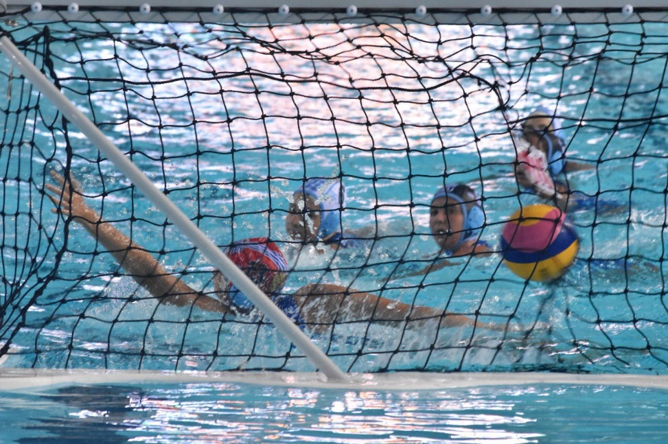 enardinfo's tweet photo. #PoloAcuático🤽‍♀️ ¡LAS TIBURONAS DUEÑAS DEL BRONCE! 🎉🇦🇷👏 El seleccionado femenino logró en el XIV Campeonato Sudamericano que se disputó en el Parque Olímpico de Villa Soldati, la medalla de BRONCE🥉 tras derrotar en la definición a #Perú 20-3. ¡Felicitaciones! https://t.co/9ynhkFoj9k