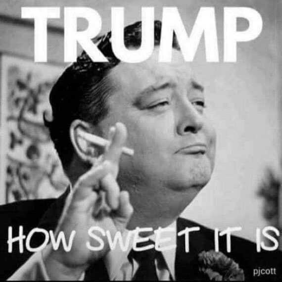 Thinkin43453517's tweet photo. @newsbusters @AP President Trump builds a dam that successfully holds back the flood waters in Mexico. Along comes clueless Joke Biden who pokes numerous holes in the dam, the dam weakens, burst, water rushes in &amp; floods America. Joke Biden’s Administration has a flood crisis https://t.co/5jxBYJF43K